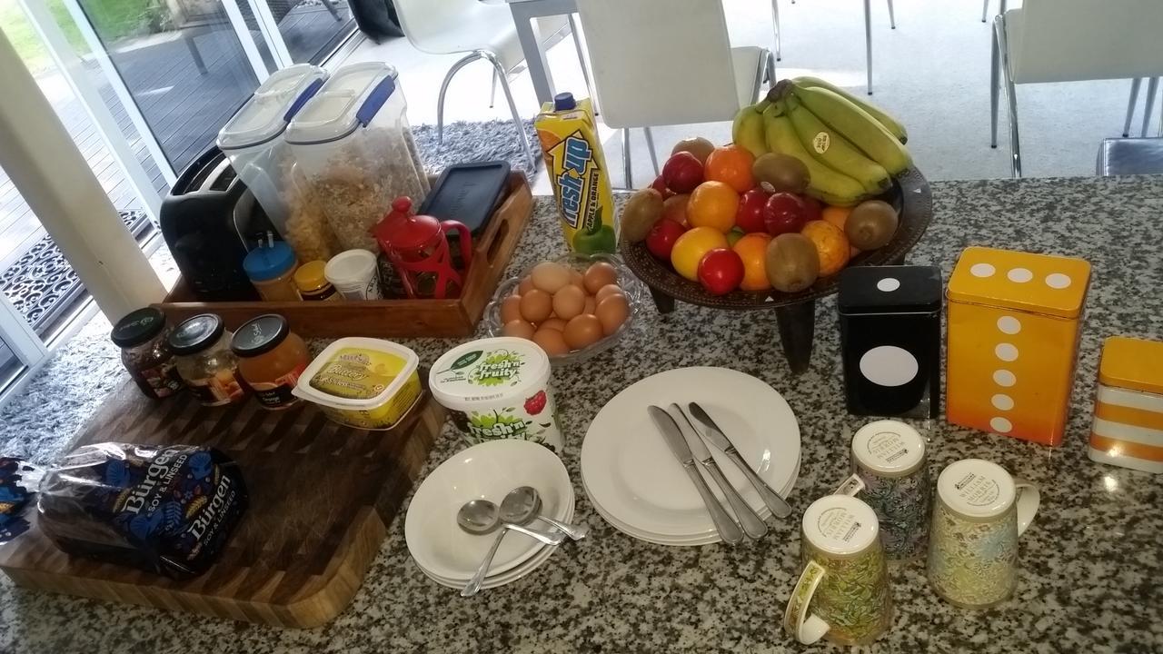 Berni'S Boutique Bnb Christchurch Dış mekan fotoğraf